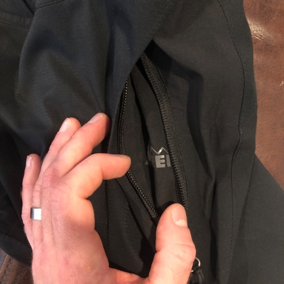 REI shell pants. Rain or snow - Picture 4 of 4
